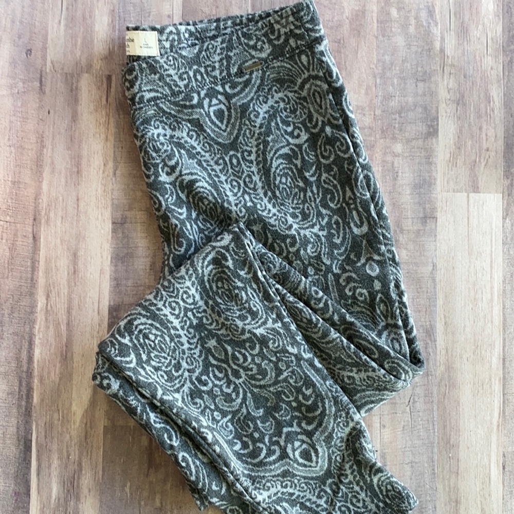 Abercrombie Grey Damask Dress Legging